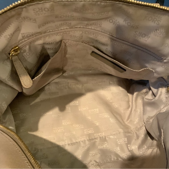 Michael Kors bowling bag satchel - Picture 13 of 13